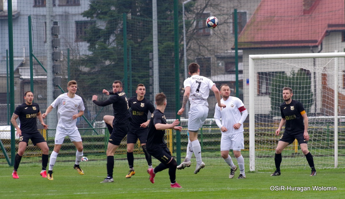 PWKS Huragan Wołomin – Mławianka Mława (IV liga) 0:0